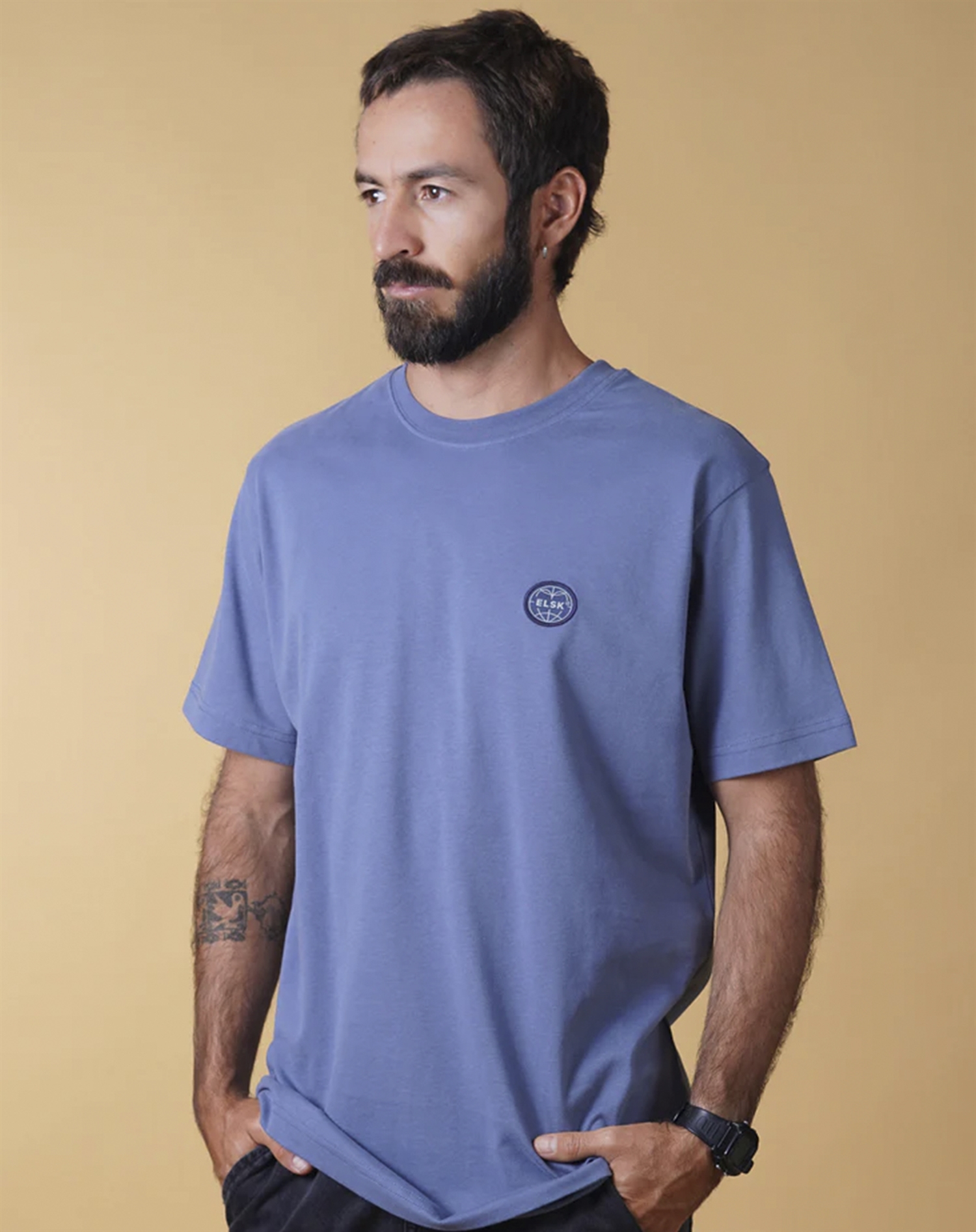 Elsk - Globe Brushed T-Shirt - Vintage Blue